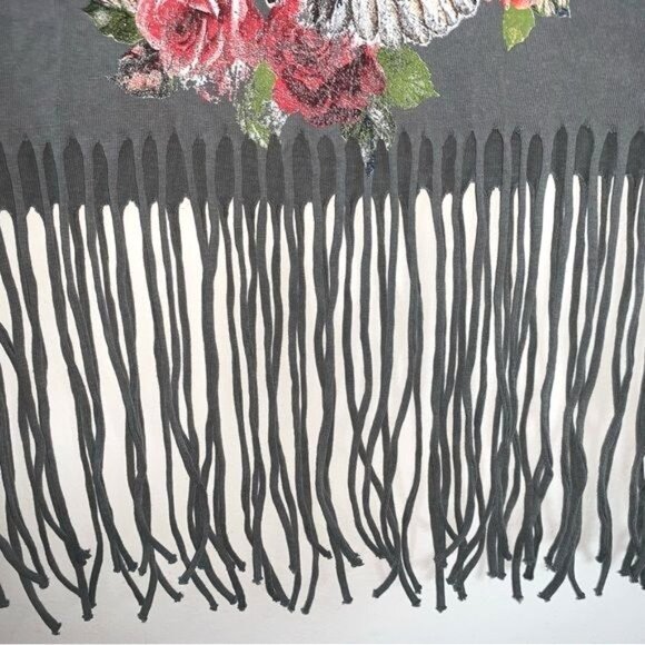 World Tour Fringe Hem Graphic Crop Top XS Full Tilt 100% Cotton Gray Eagle & Ros - Picture 5 of 8